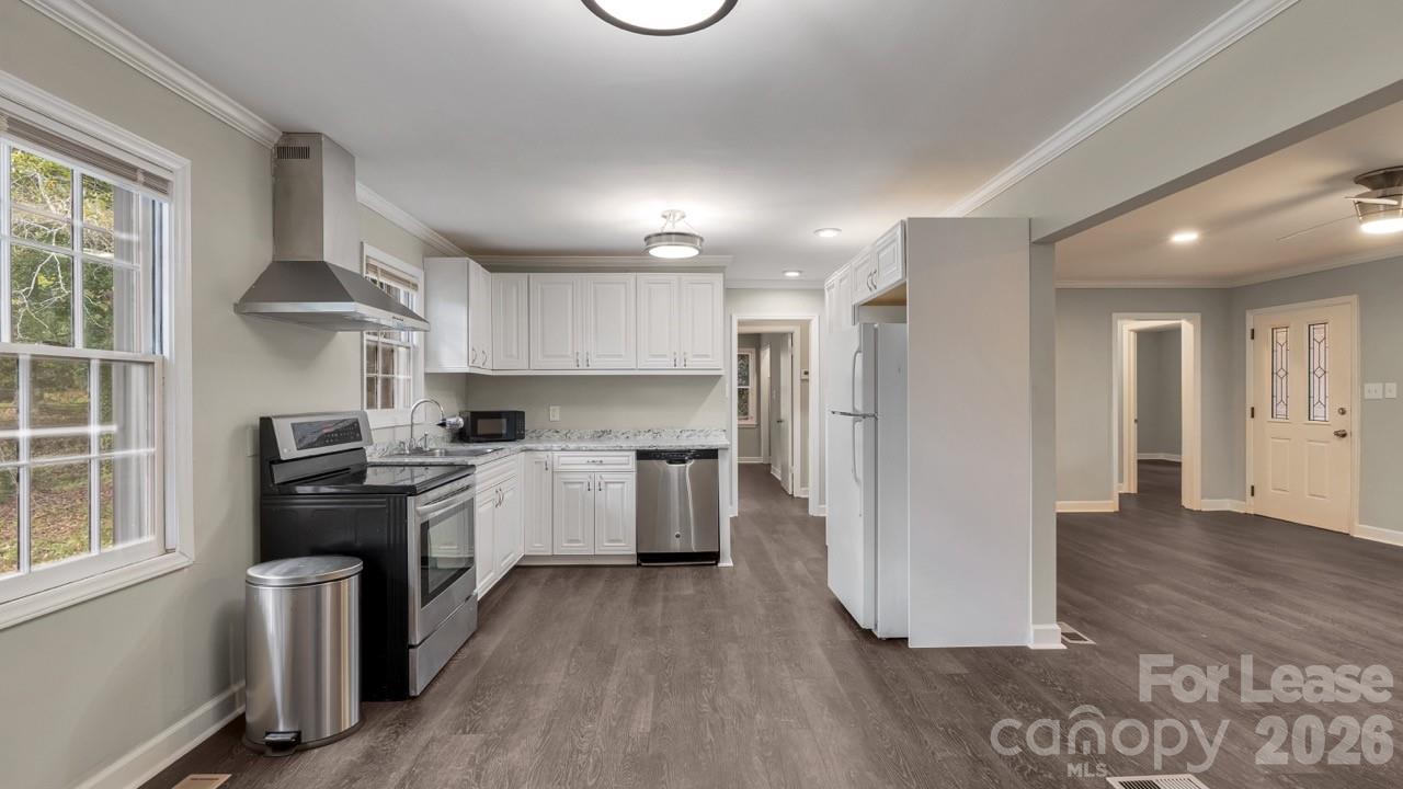 Forest Hills - Residential Lease