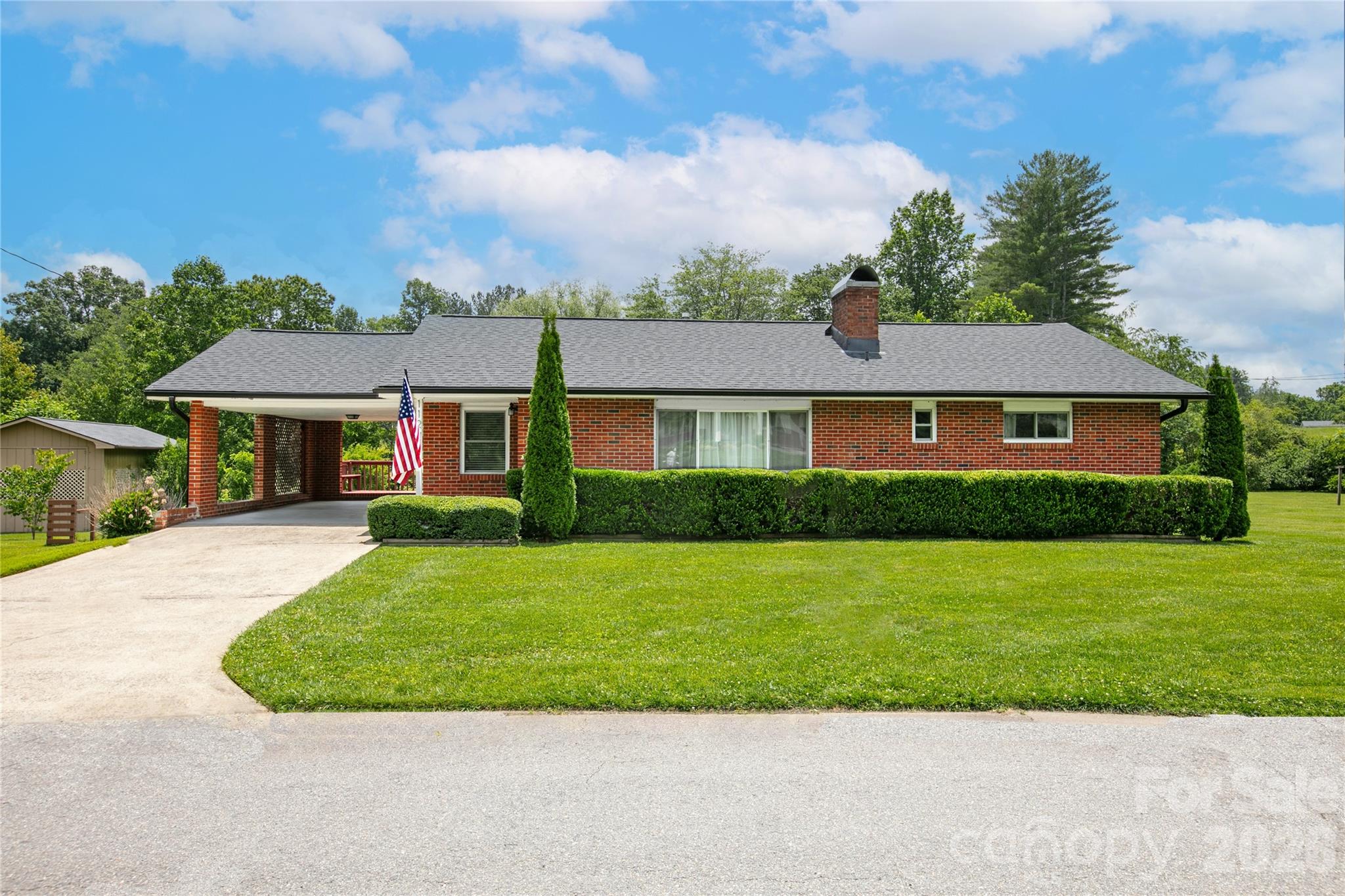 112 Allison Road