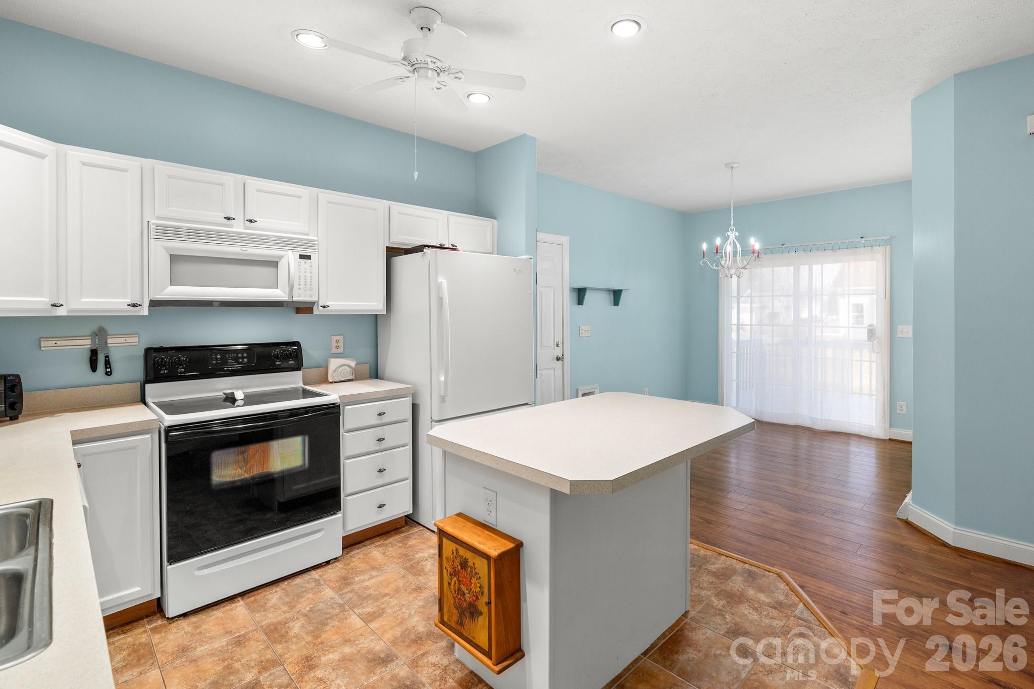 Riverwind - Residential