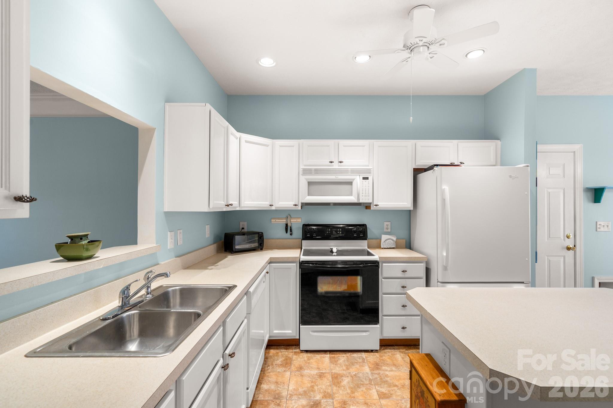 Riverwind - Residential