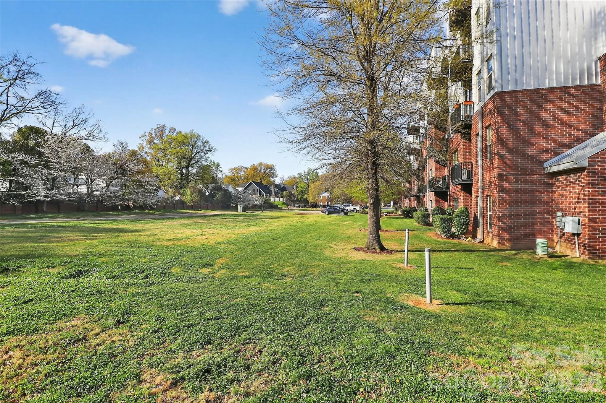 NoDa Landing Condominiums - Residential