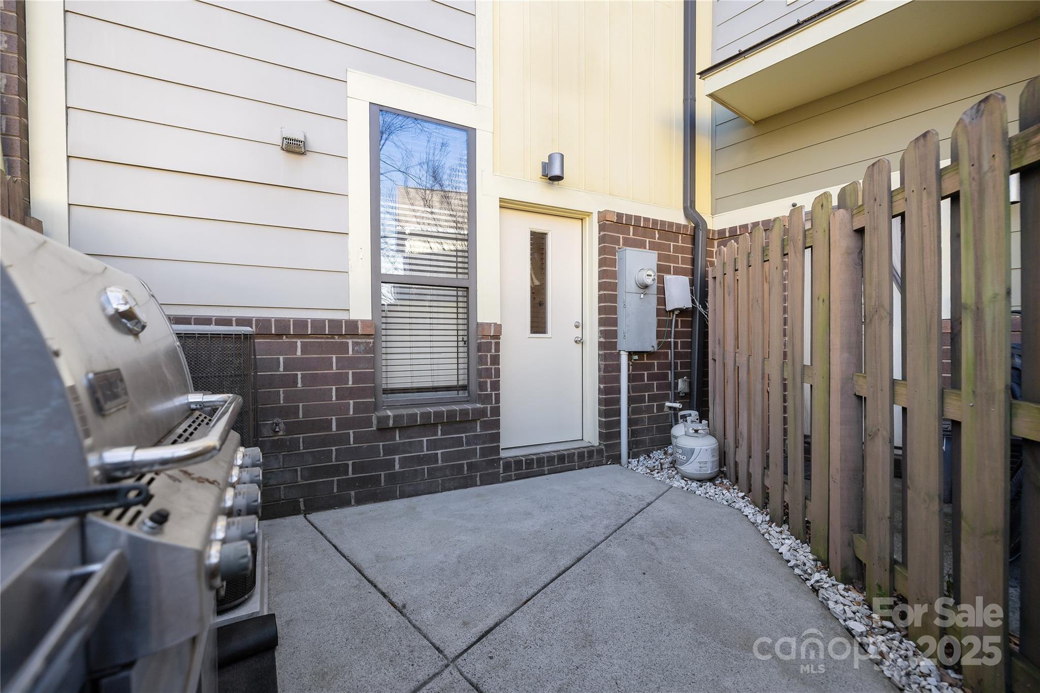 Steel Gardens - Residential