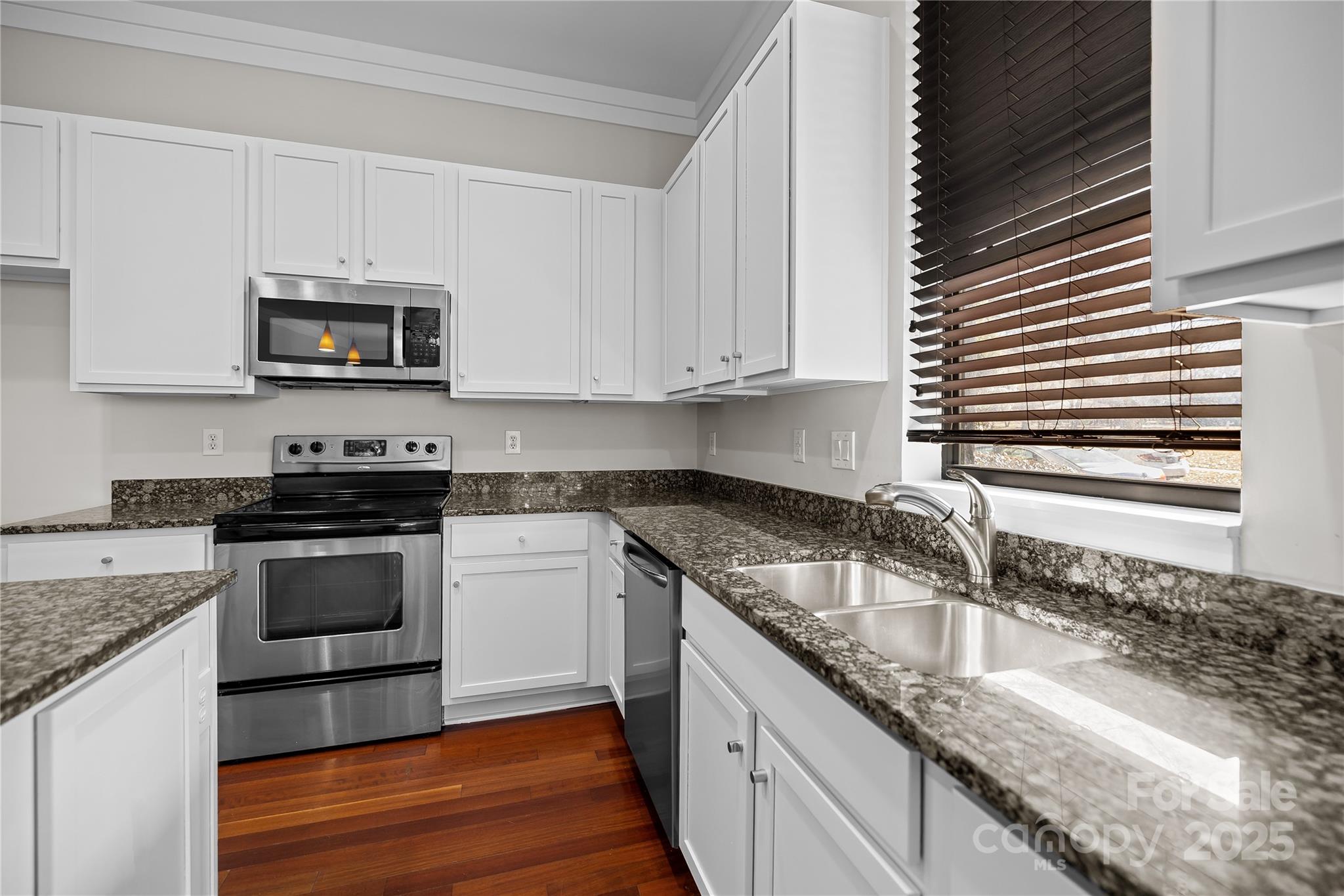 Steel Gardens - Residential