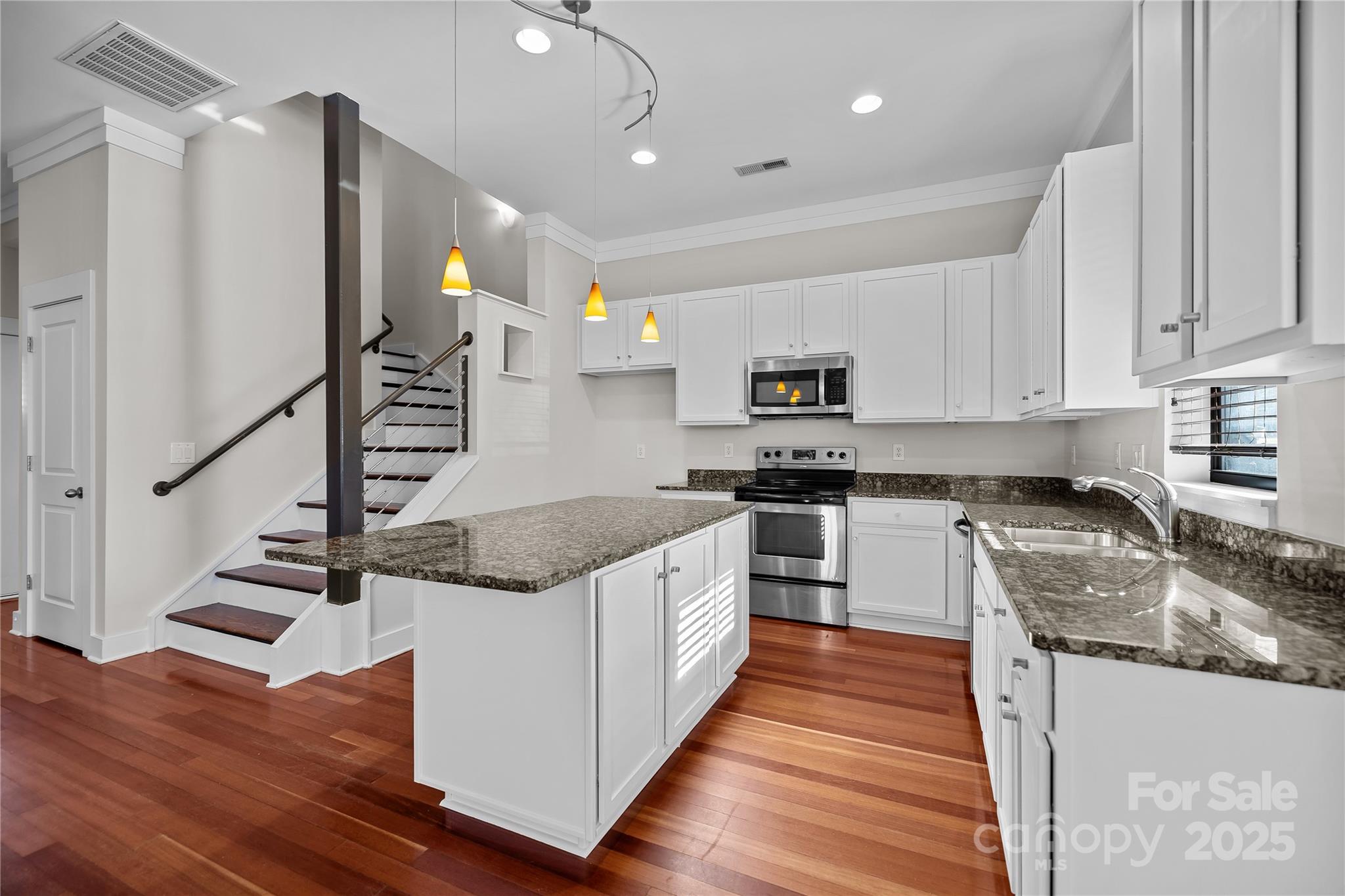 Steel Gardens - Residential