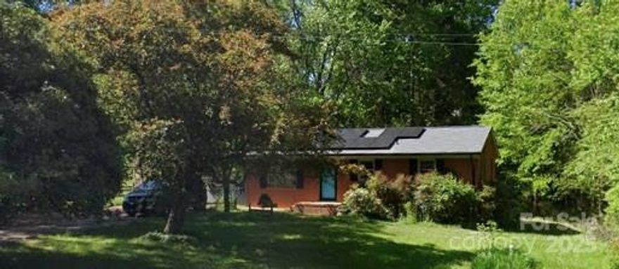 Welcome to 113 Vina Place, a cozy and well-maintained 3-bedroom, 1-bath home nestled in a quiet Mount Holly neighborhood. This home offers a functional layout with comfortable living spaces, making it perfect for first-time buyers, downsizers, or investors. Enjoy a welcoming living area, ample natural light, and bedrooms that provide flexibility for guests, a home office, or everyday living. Conveniently located near local shops, dining, and major roadways, this property offers both comfort and accessibility. Don’t miss the opportunity to make this home your own!