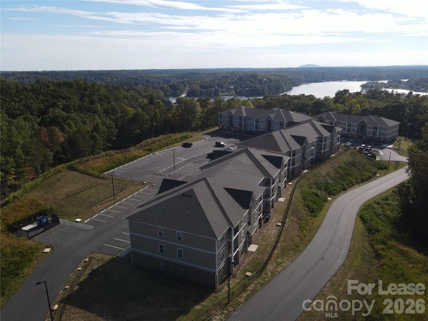 PROPERTY NEAR LAKE HICKORY!!!  You must see this beautiful luxury apartment near Lake Hickory.  This 2nd story 1 BR 1 BA open floor plan apartment.  Custom built kitchen with granite countertops and stainless steel appliances.  Roomy bedrooms with nice closet space.  Kitchen has large pantry/laundry room.  Great balcony for sitting outside.  Near marina and public lake access.

*************************WINTER SPECIAL!! $50 OFF EACH MONTH RENT!!***************************