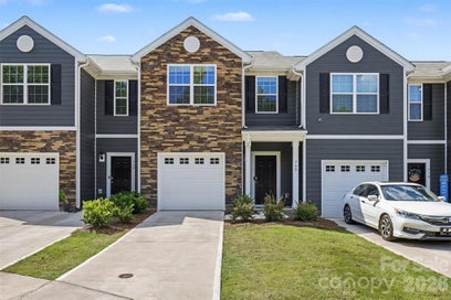 760 Wagon Cross Court York SC 29745