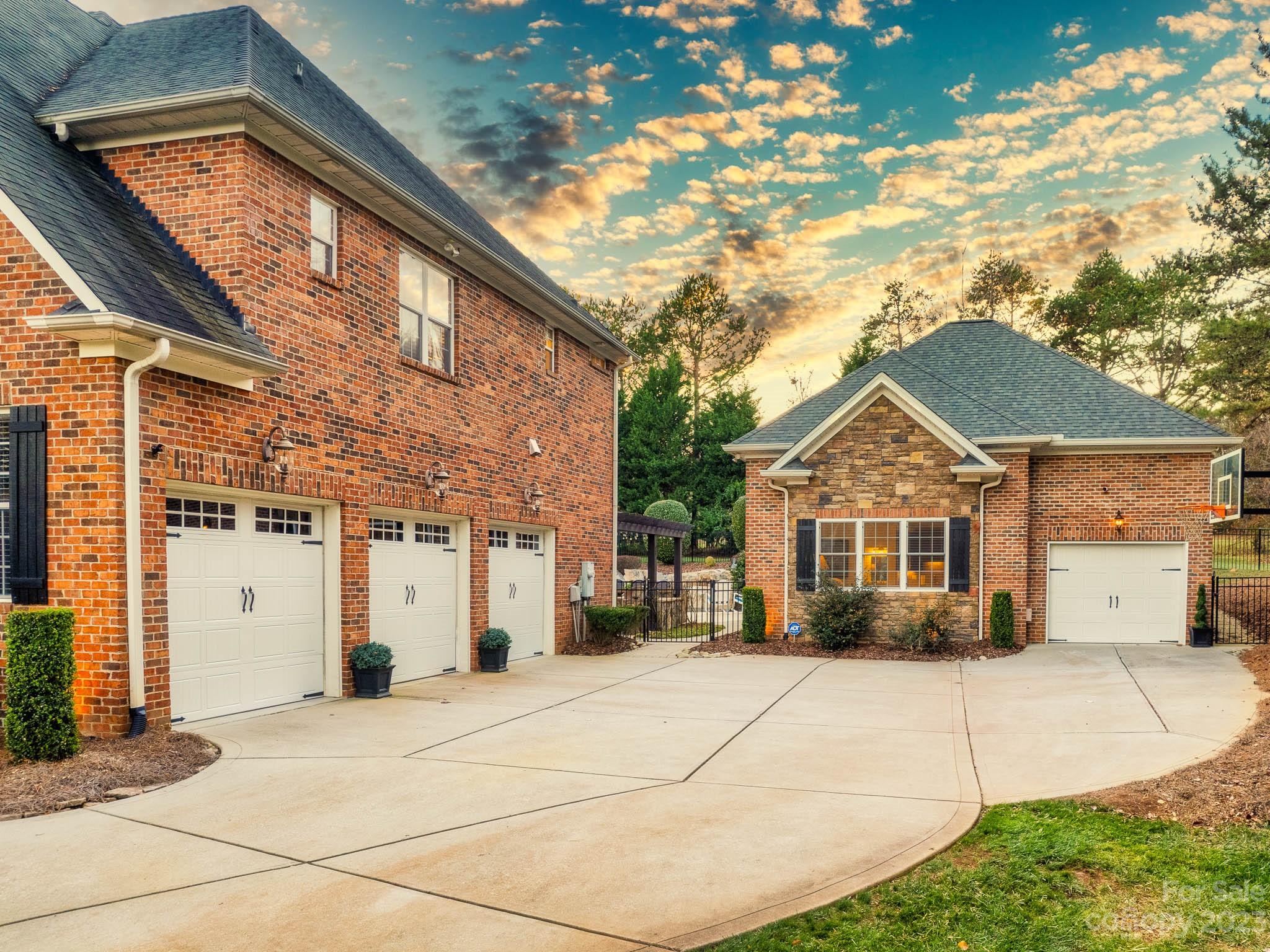 Anniston - Residential