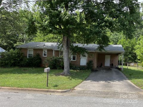 A home in Kings Mountain