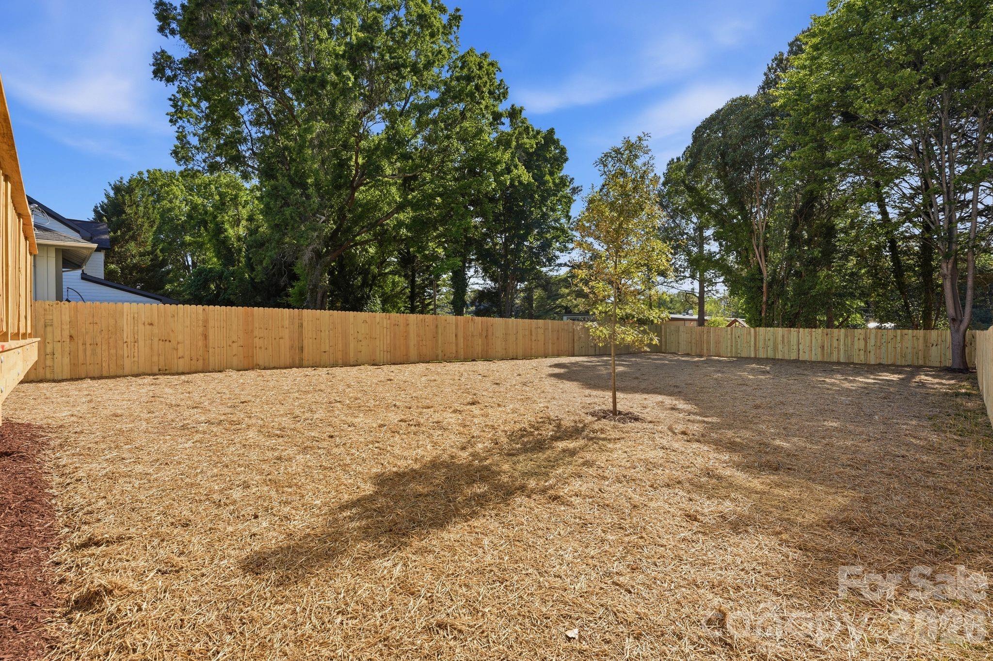 Merry Oaks - Residential