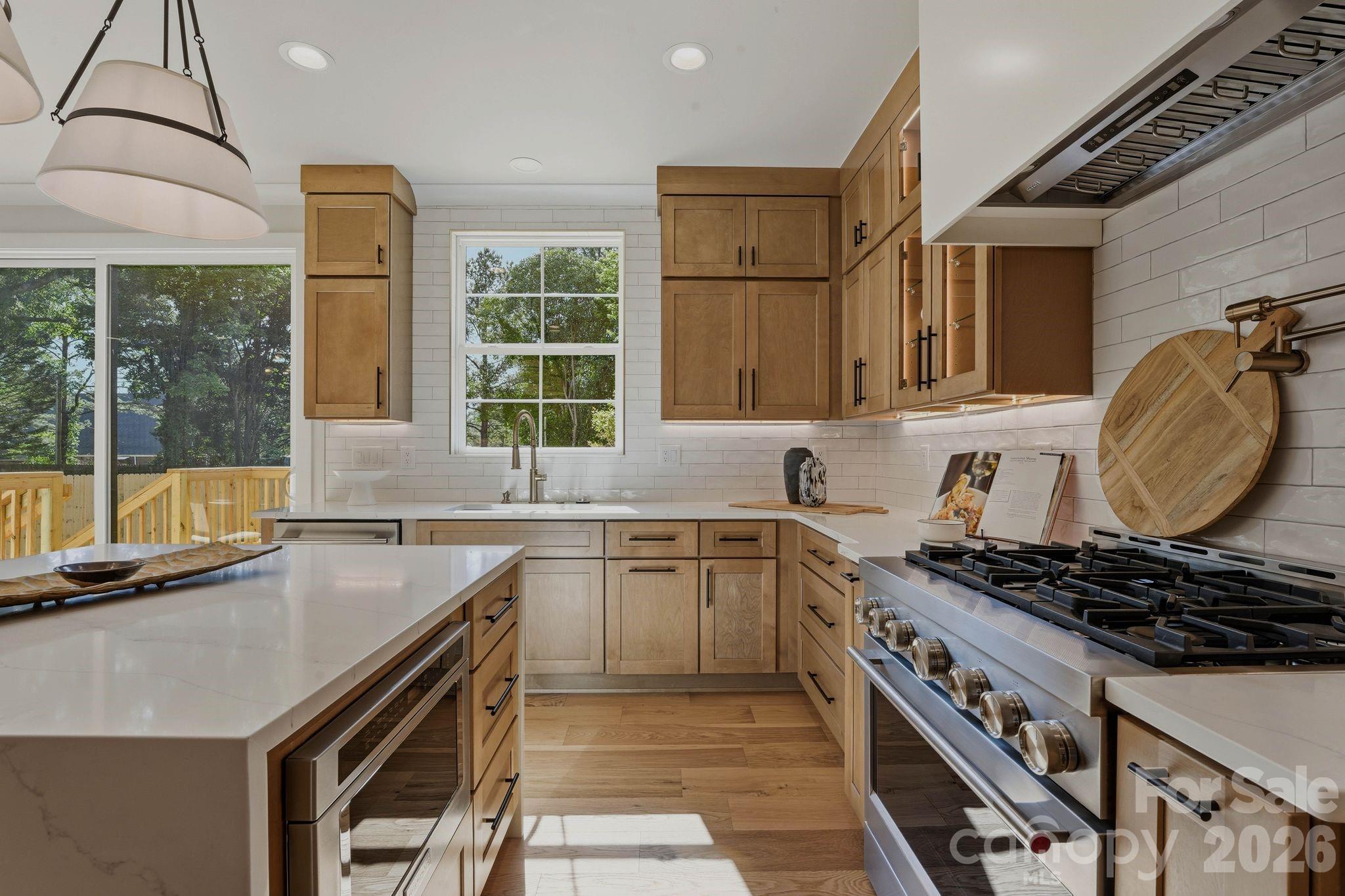 Merry Oaks - Residential