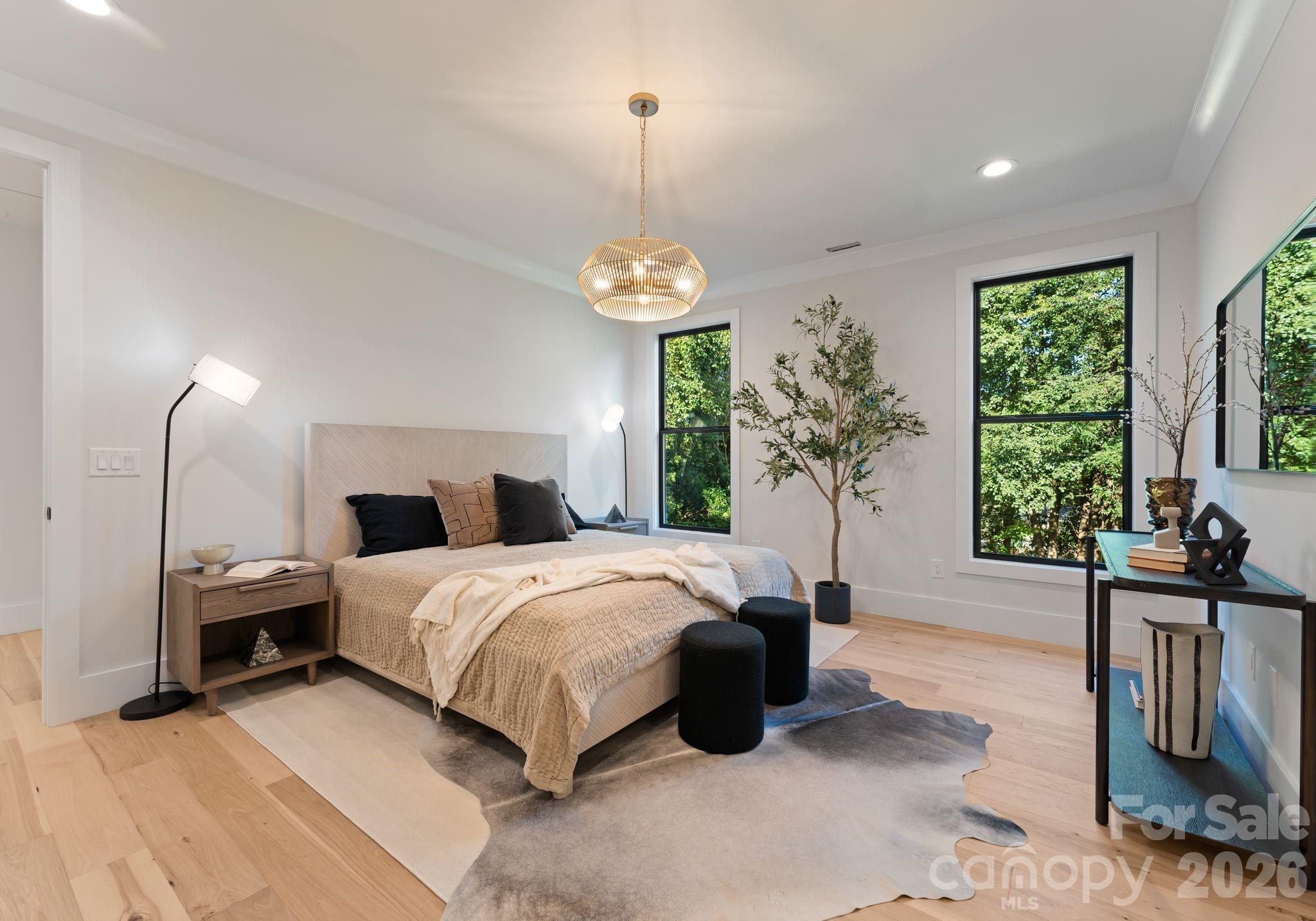 1637 Longfellow Street