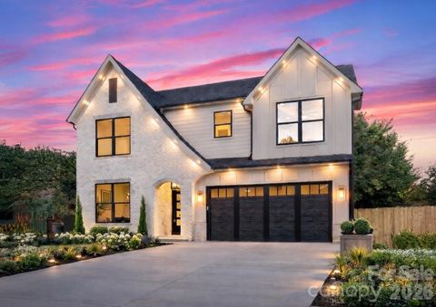 Photo of 1637 Longfellow Street, Charlotte, NC 28205 (MLS # 4346623)