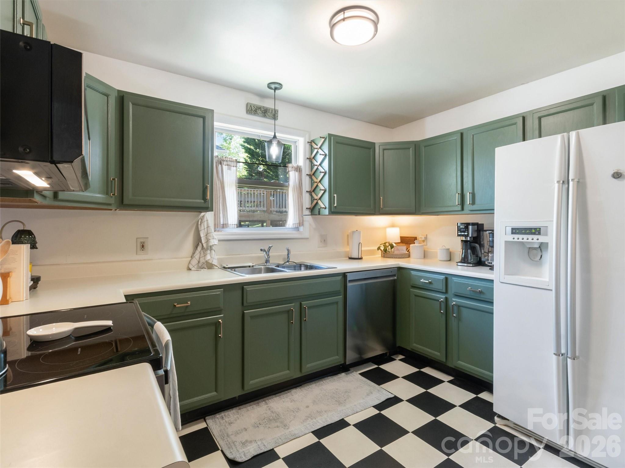 Twin Springs - Residential