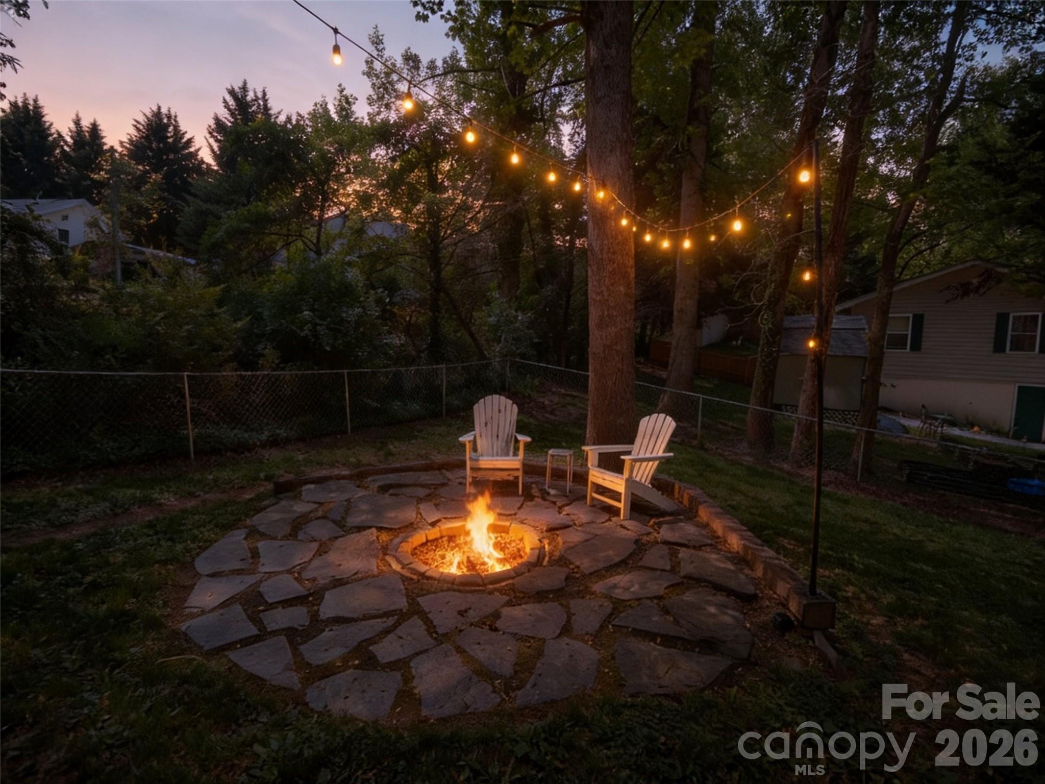 Twin Springs - Residential