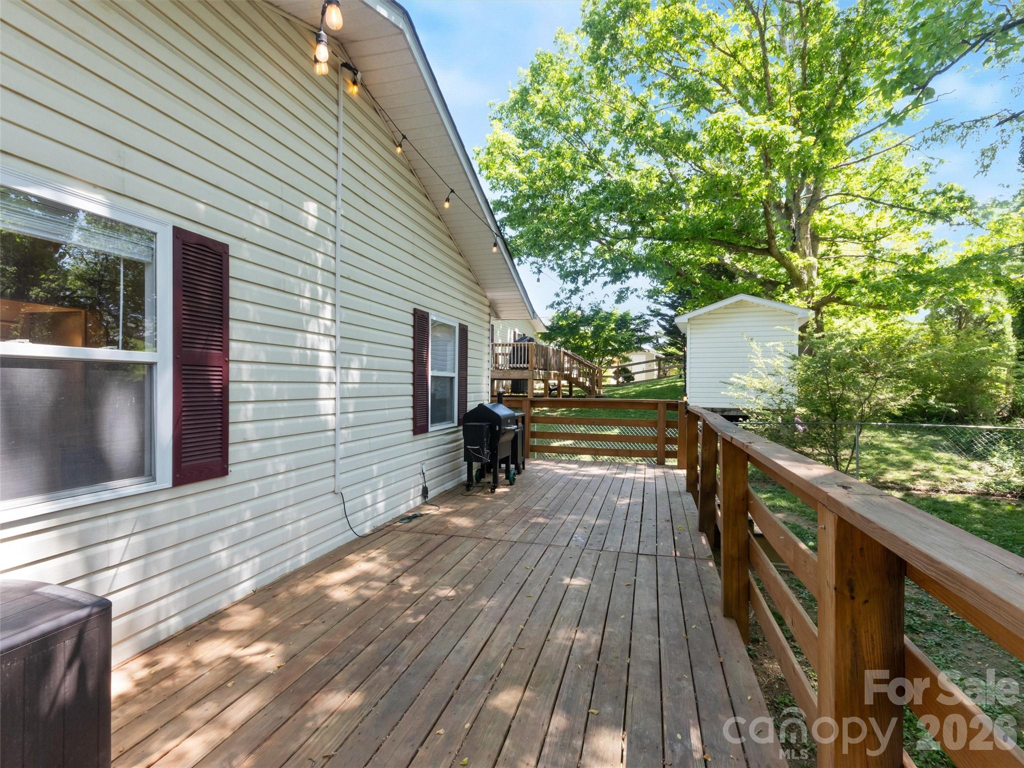 Twin Springs - Residential