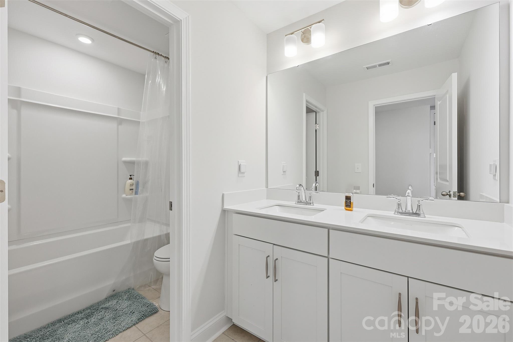 Paddlers Cove - Residential