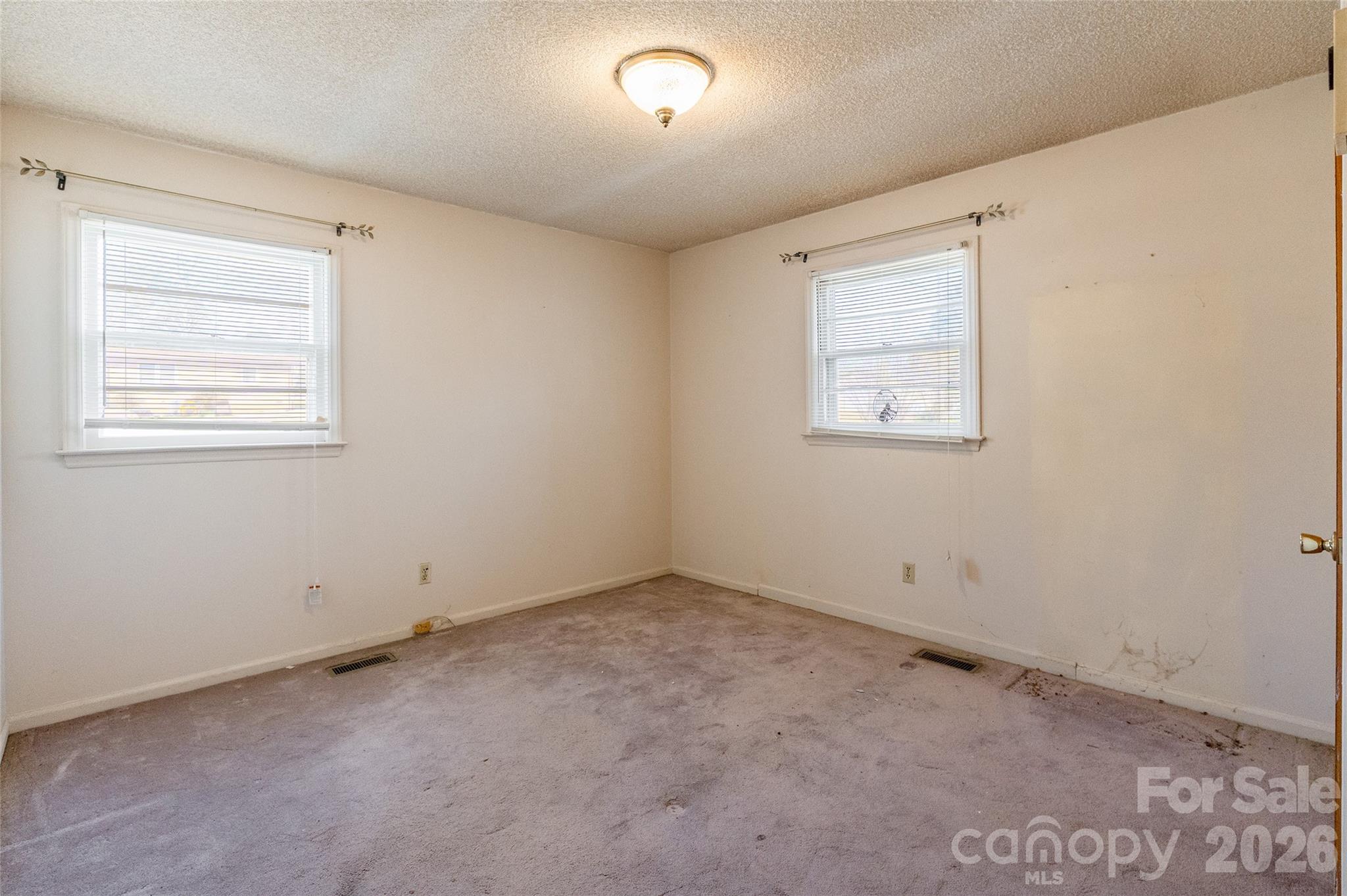 Lincoln Estates - Residential