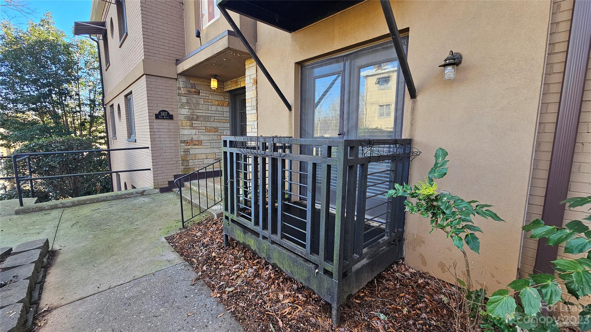 Elizabeth Condos - Residential Lease