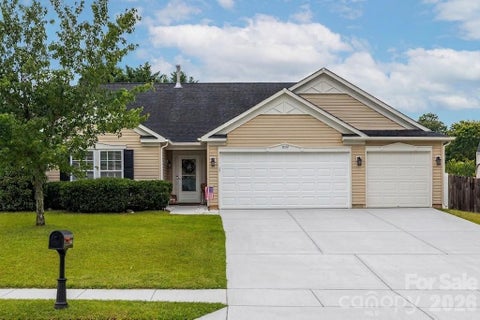 Photo of 5022 Meanna Drive, Clover, SC 29710 (MLS # 4407232)