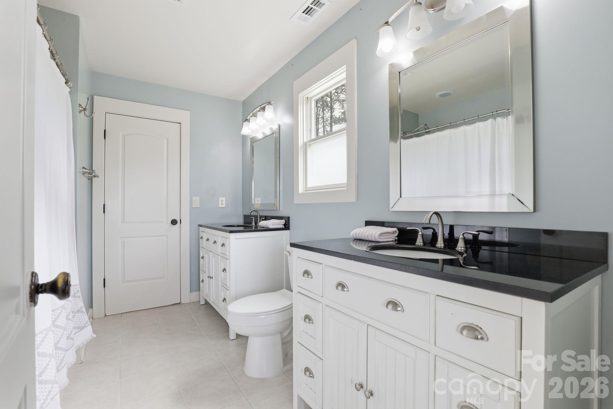 Craftsman Point - Residential