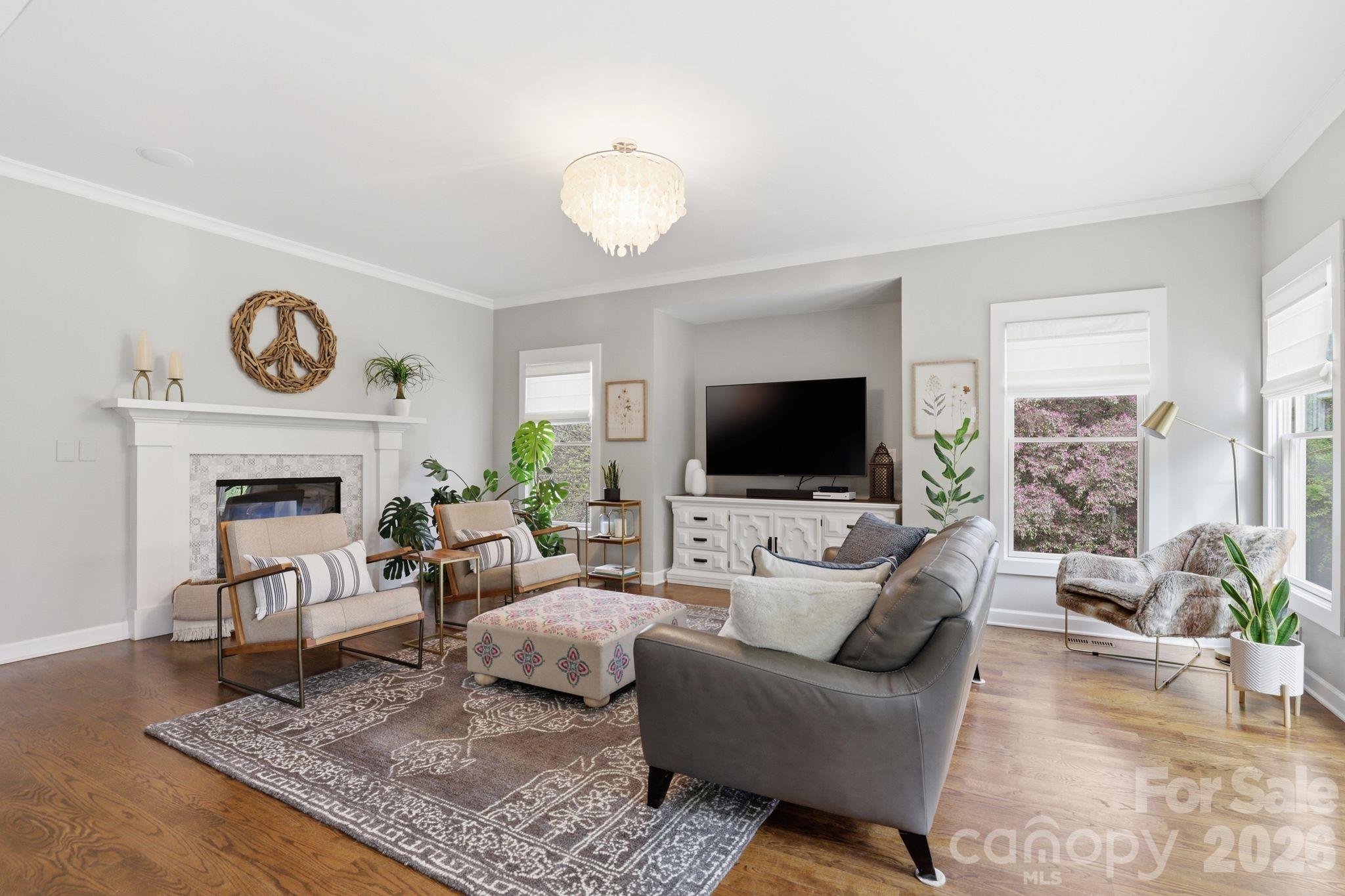 Craftsman Point - Residential