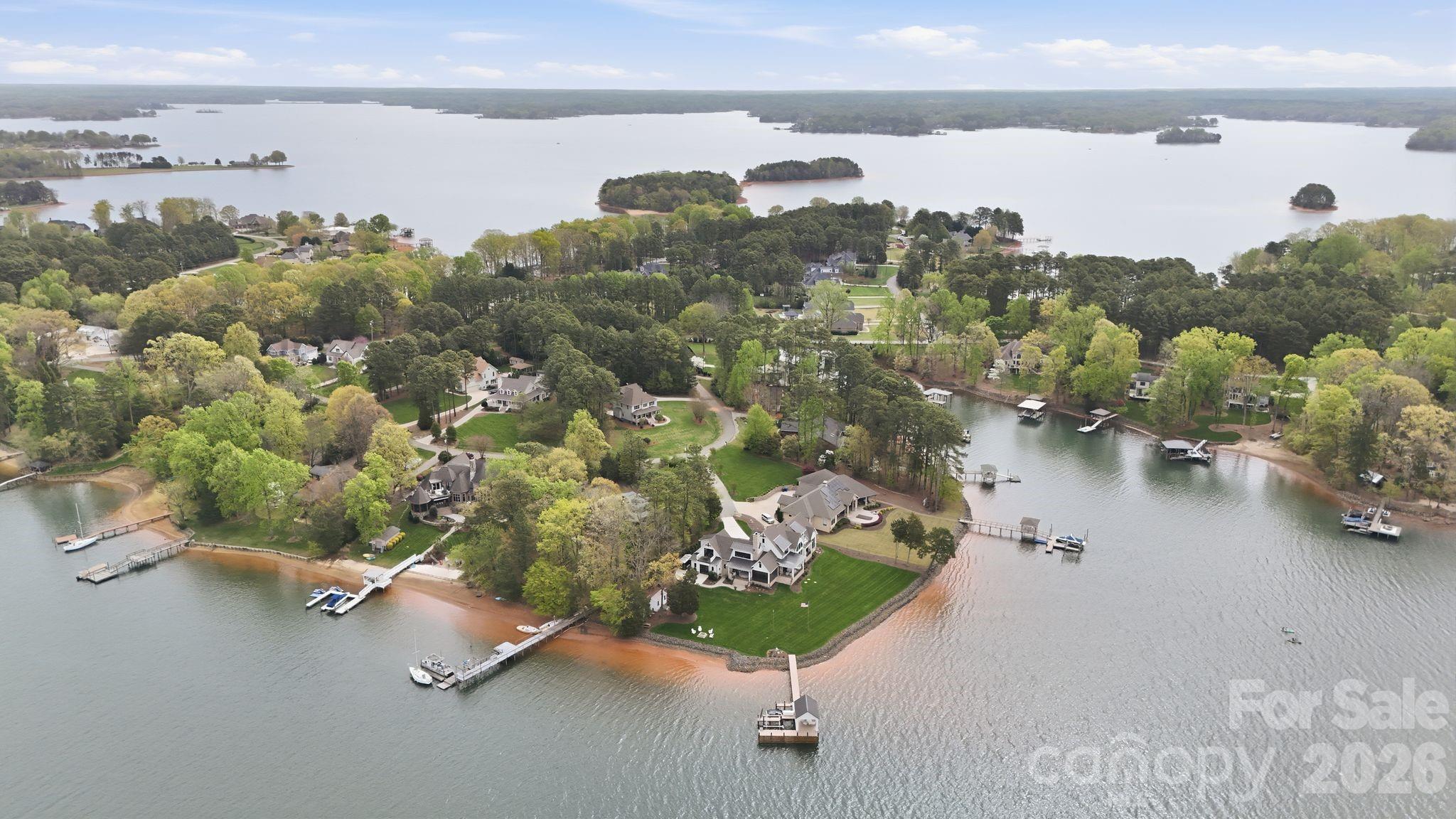 Craftsman Point - Residential