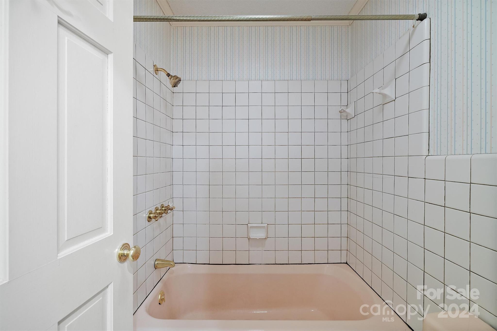 Rock Barn - Residential