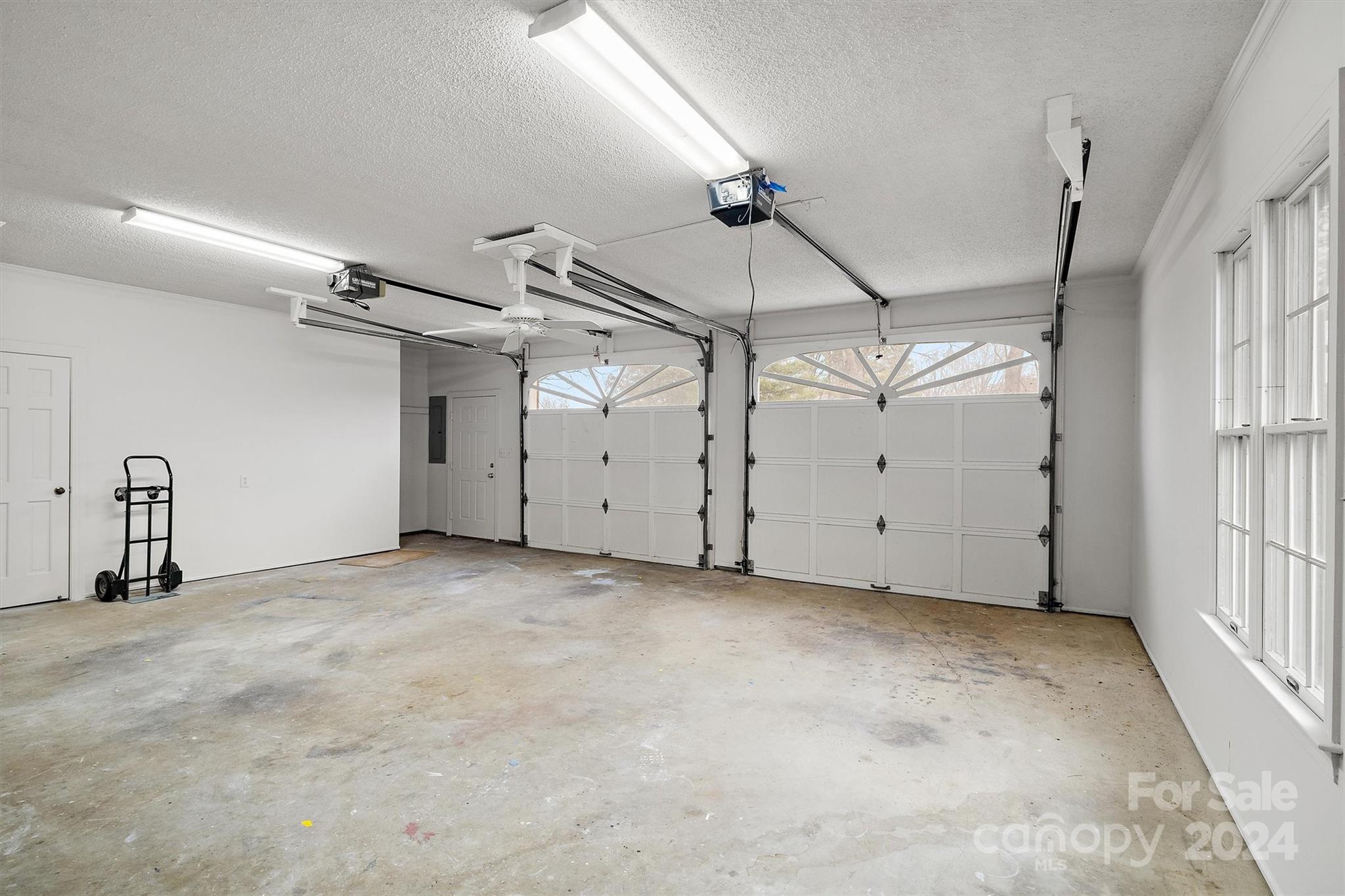 Rock Barn - Residential