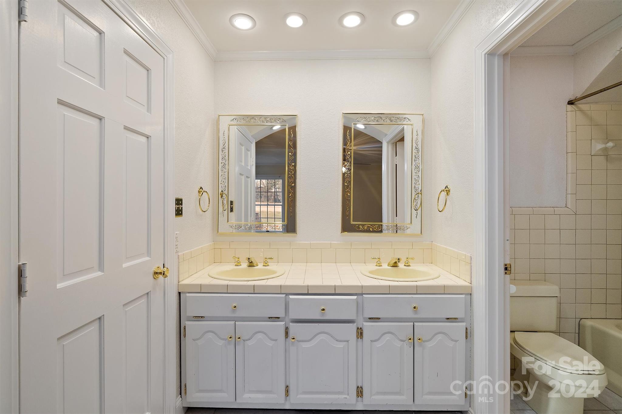 Rock Barn - Residential