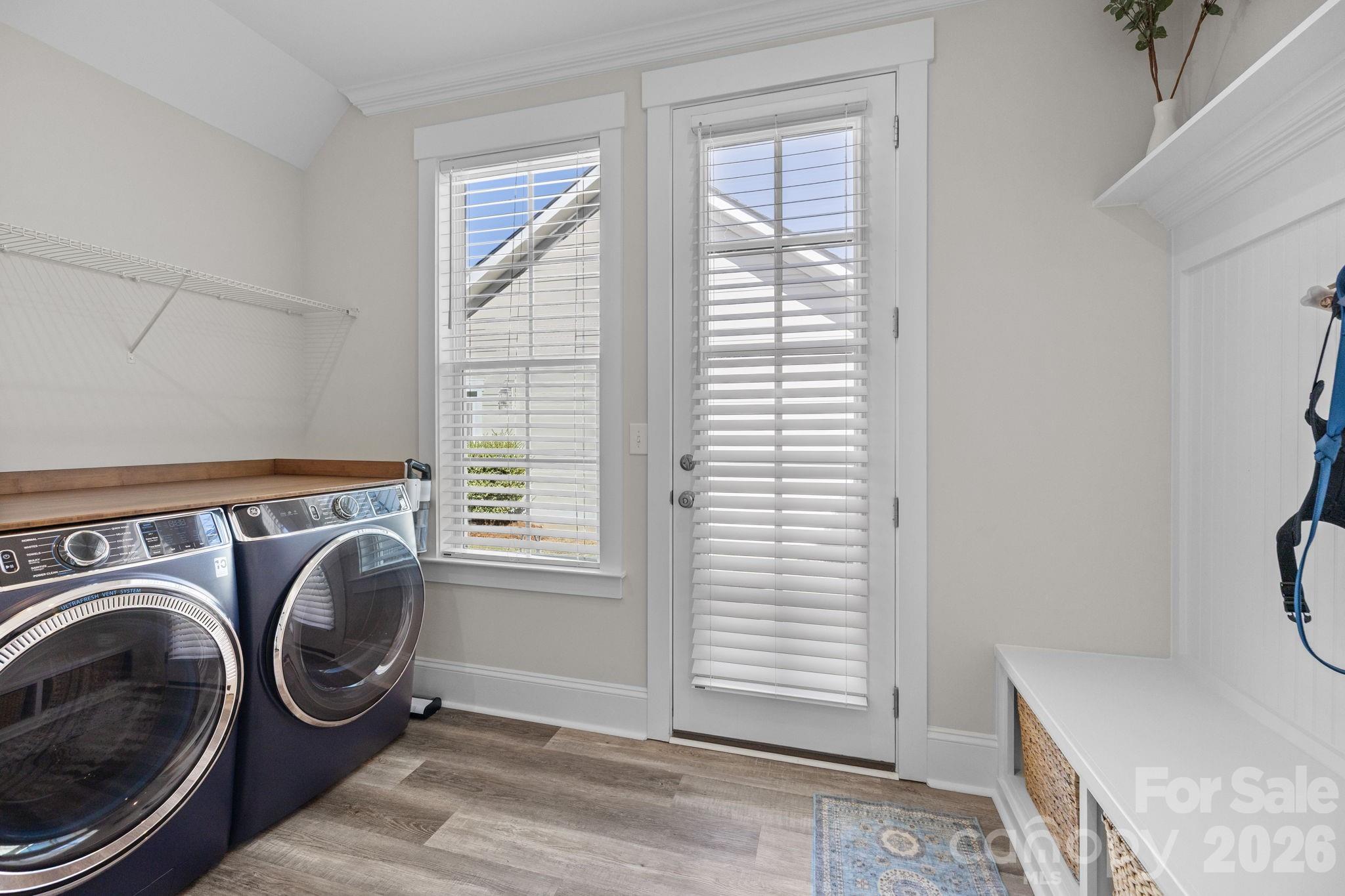 Riverwalk - Residential