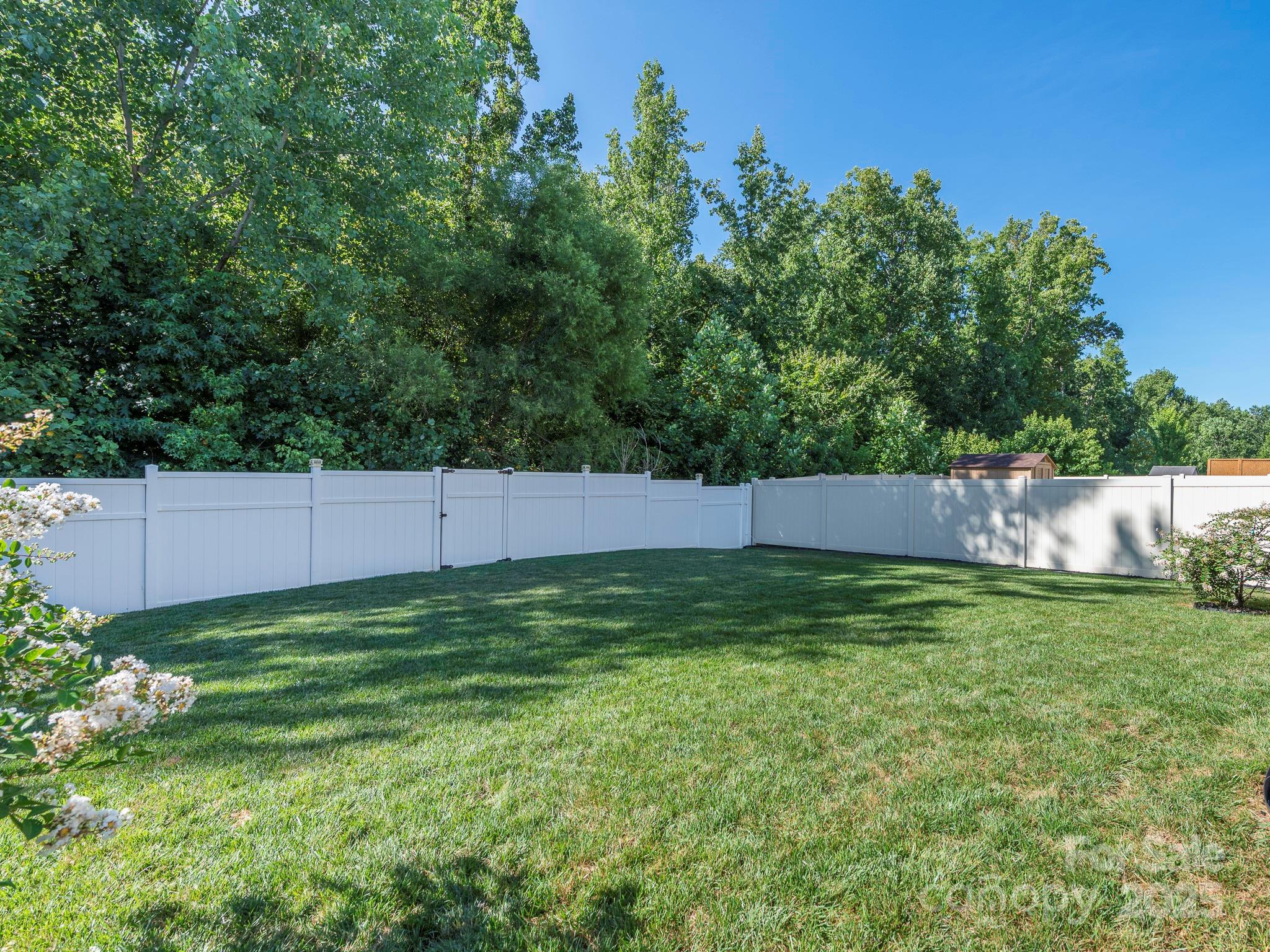 1354 Soothing Court NW