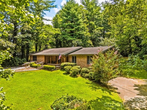 Photo of 2526 Kanuga Road, Hendersonville, NC 28739 (MLS # 4407508)