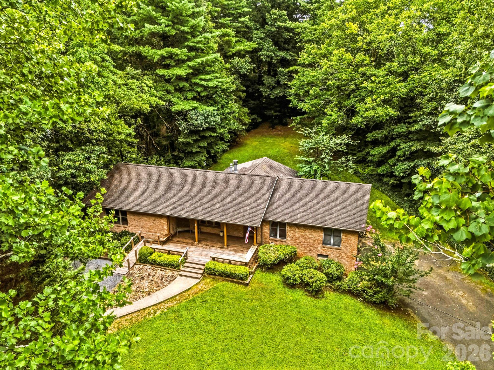 2526 Kanuga Road