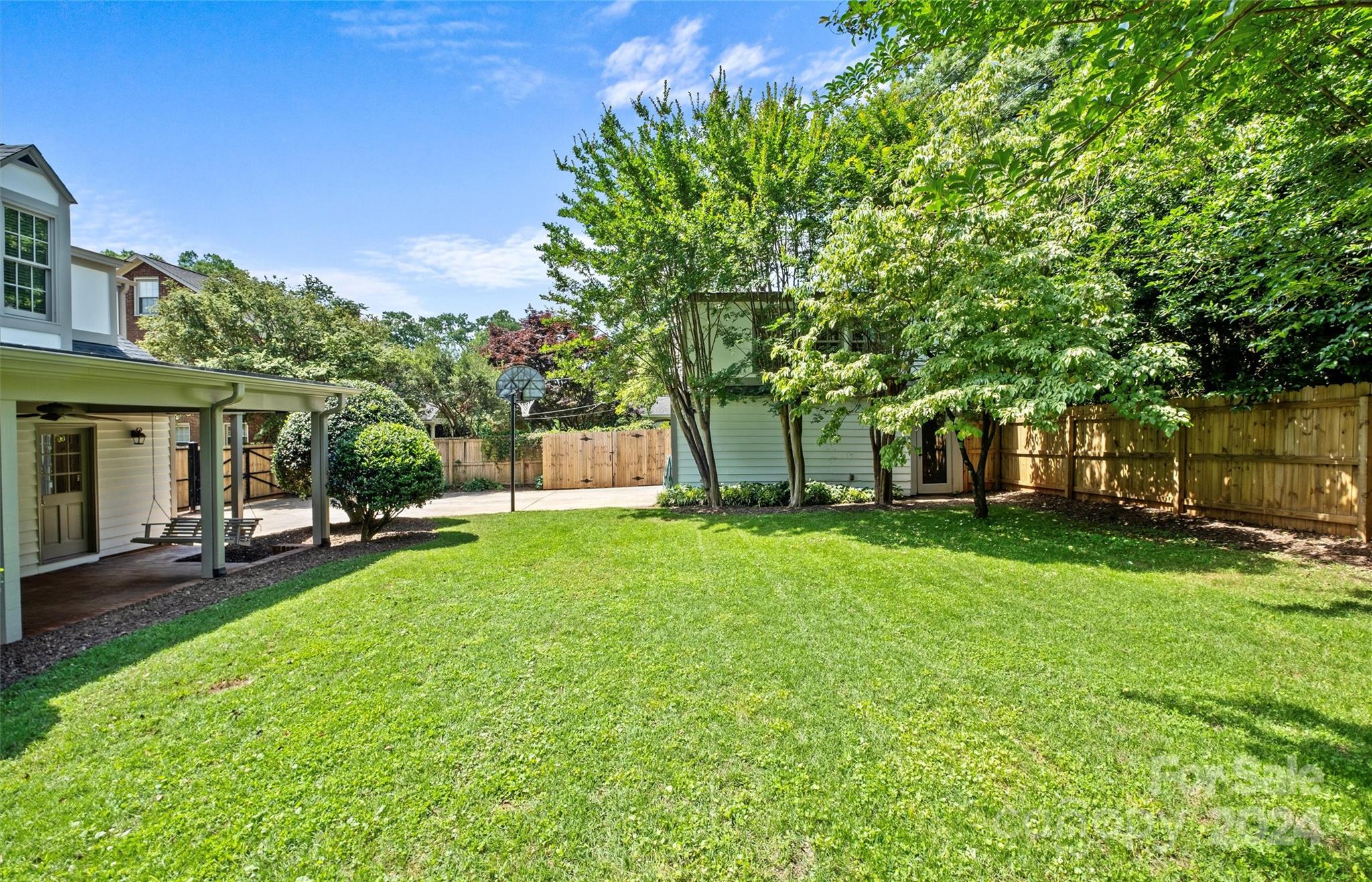 Myers Park - Residential