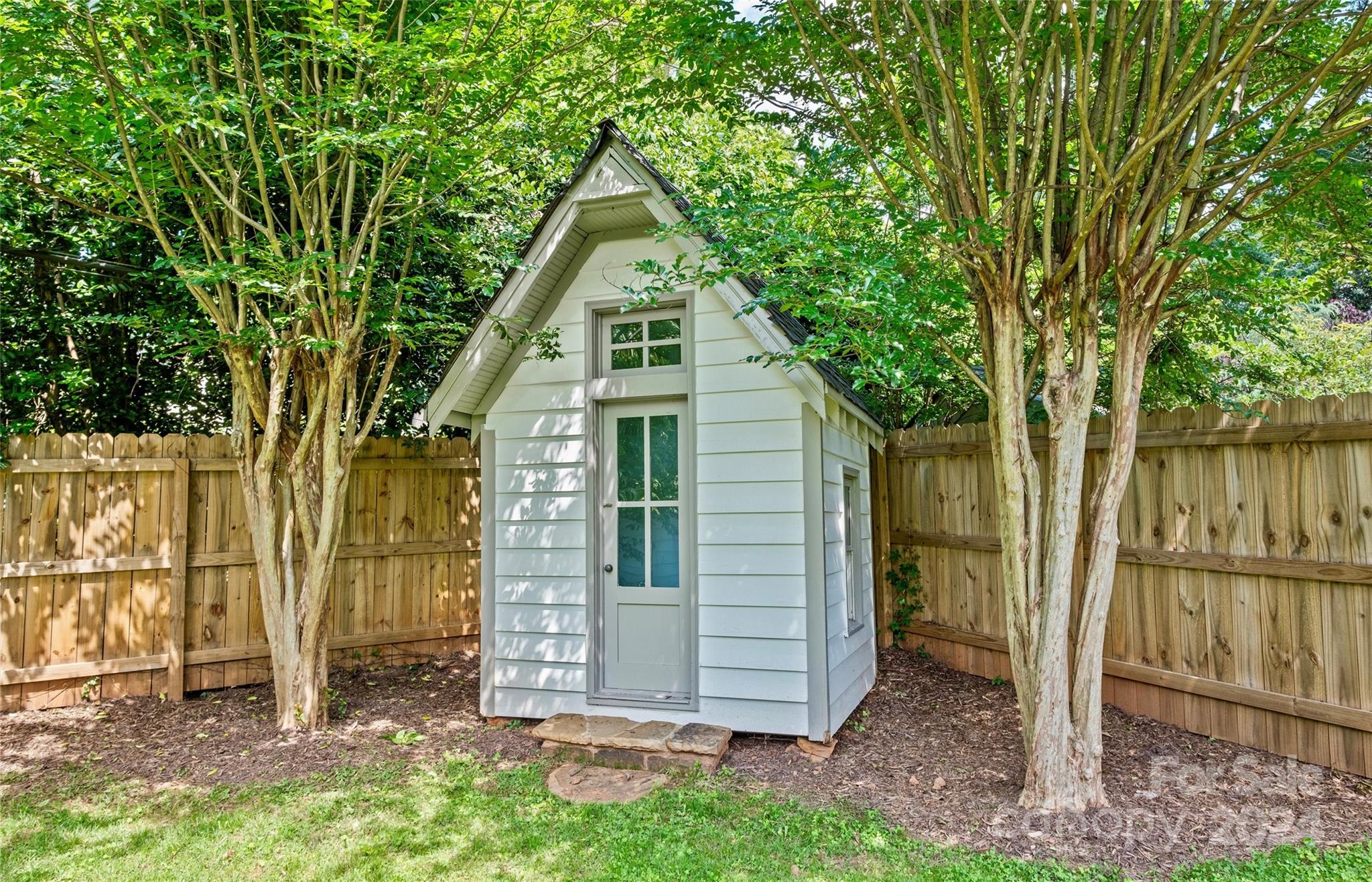 Myers Park - Residential