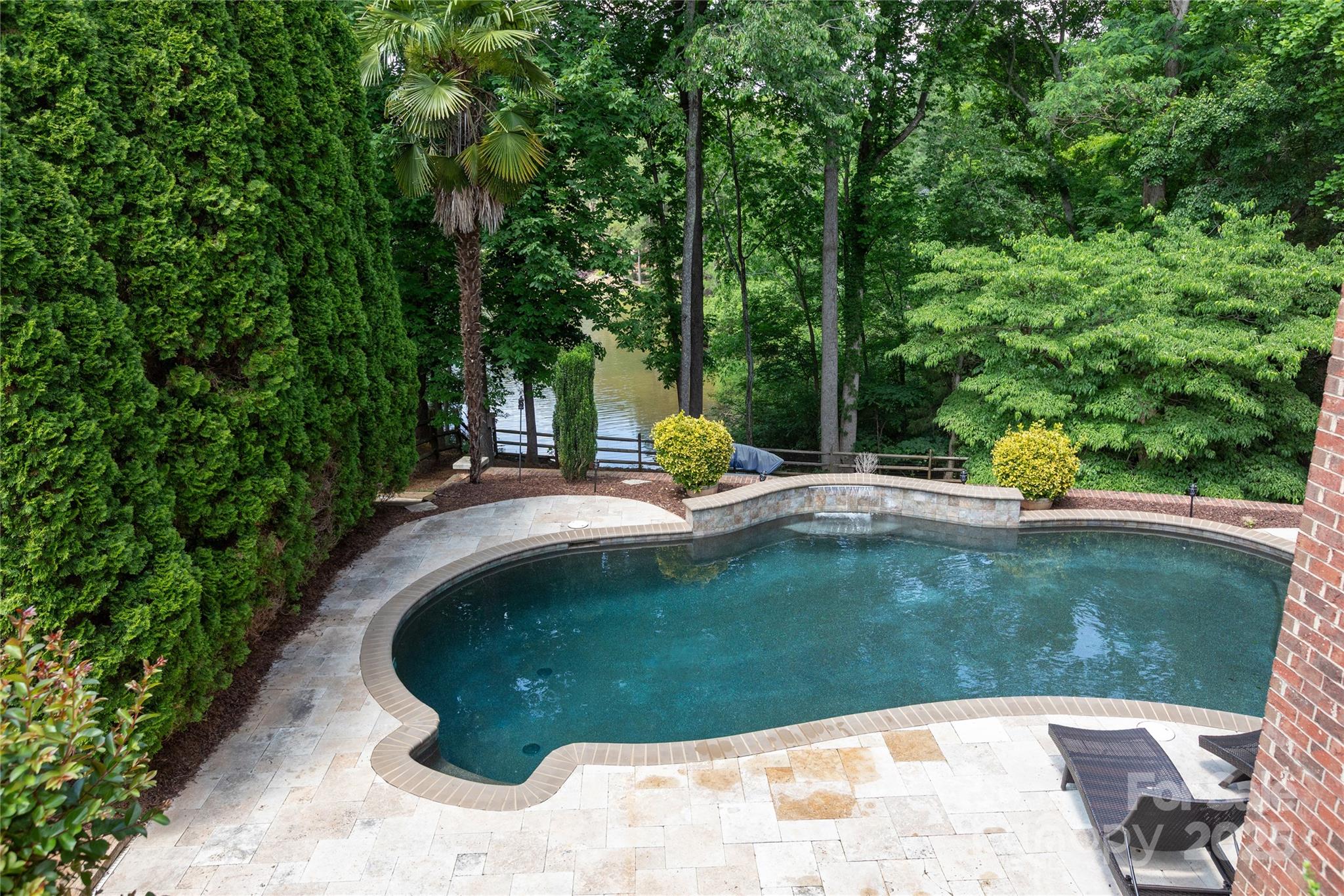 132 Parkside Lane