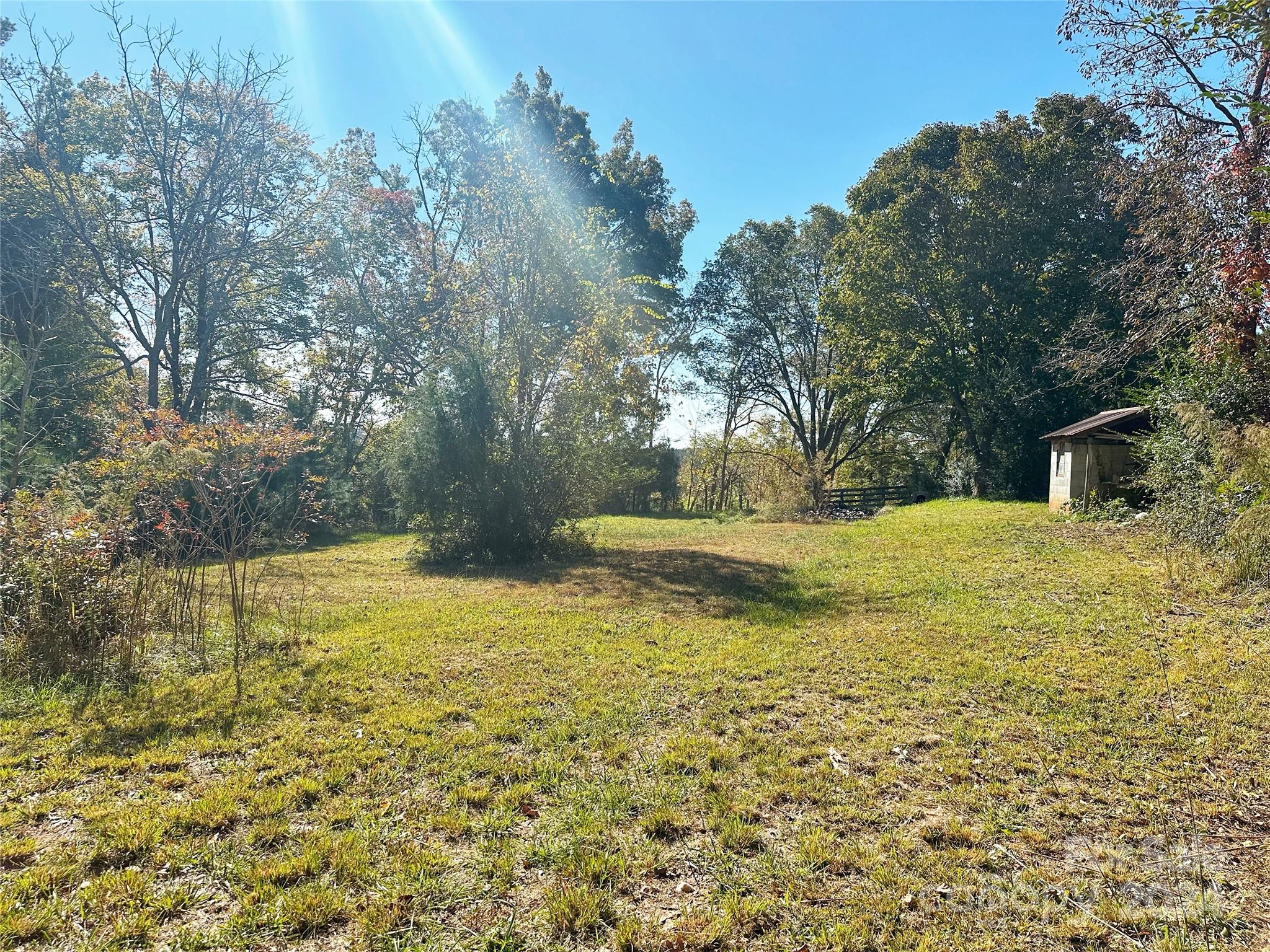 1033 Okeewemee-Star Road