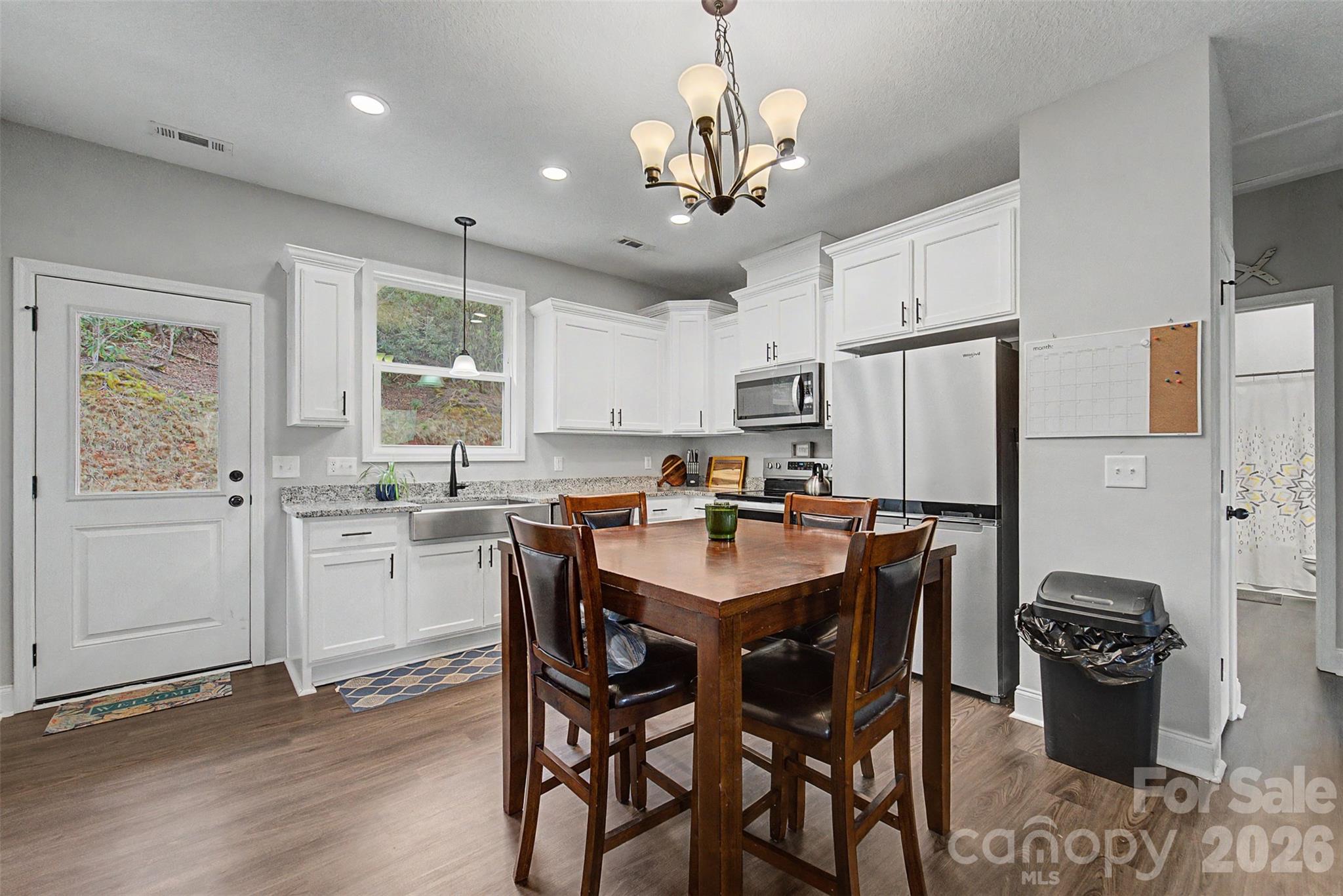 254 Ivory Lane