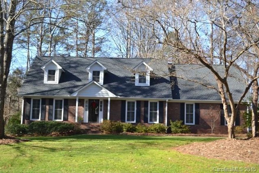 This is a beautiful, one owner home with tons of updating.  It will not last long! Updated kitchen with granite counter tops, wood block island as well as newer stainless appliances! Large formal dining room, great room with fireplace/gas logs and built-ins! Office/flex space, guest bedroom and full bath also on main level. Master and two additional large bedrooms upstairs.  Newer roof, water softener, screen porch, patio and fire pit.  Large two car garage with storage closet!