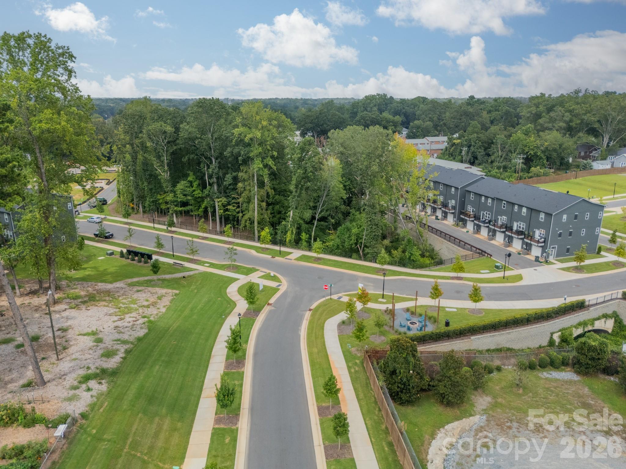 Context at Oakhurst - Residential