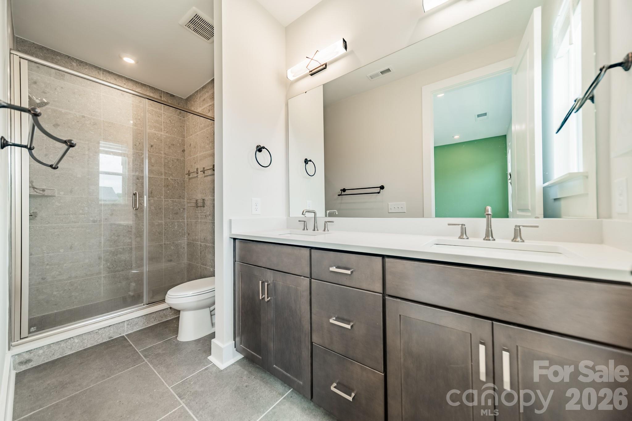 Context at Oakhurst - Residential