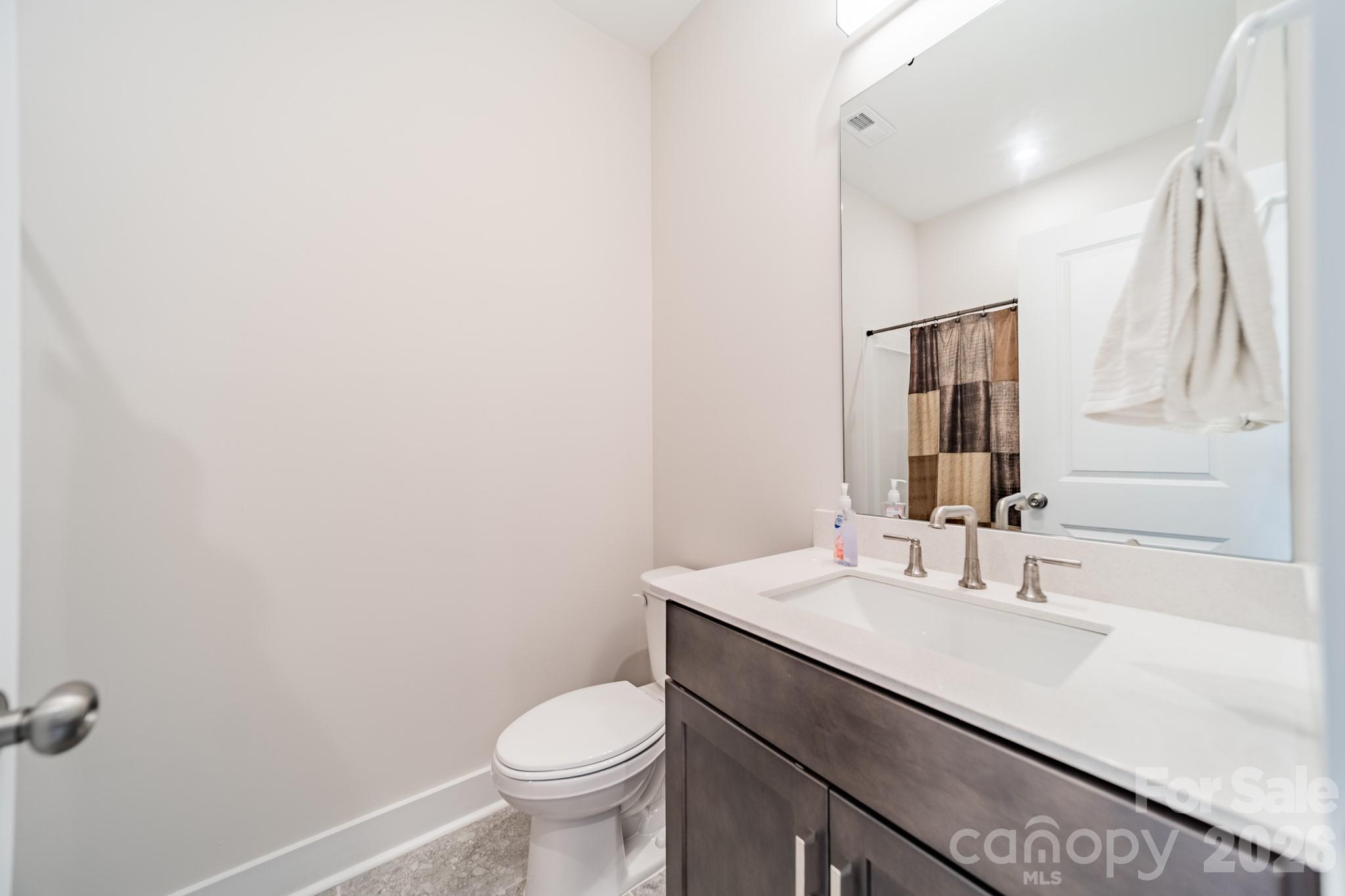 Context at Oakhurst - Residential