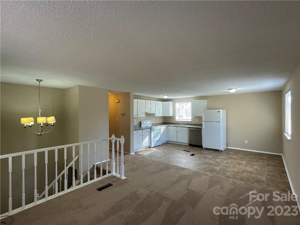 Piney Grove - Residential