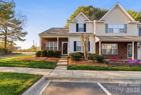 Photo of 6475 Saint Bernard Way, Charlotte, NC 28269 (MLS # 4360969)