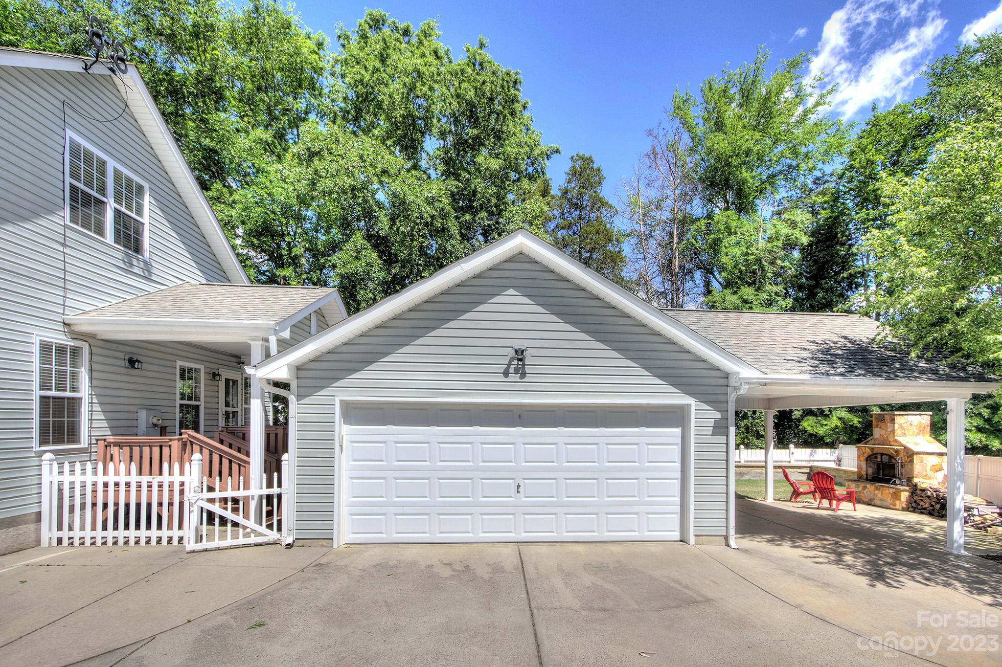 Traditions - Residential
