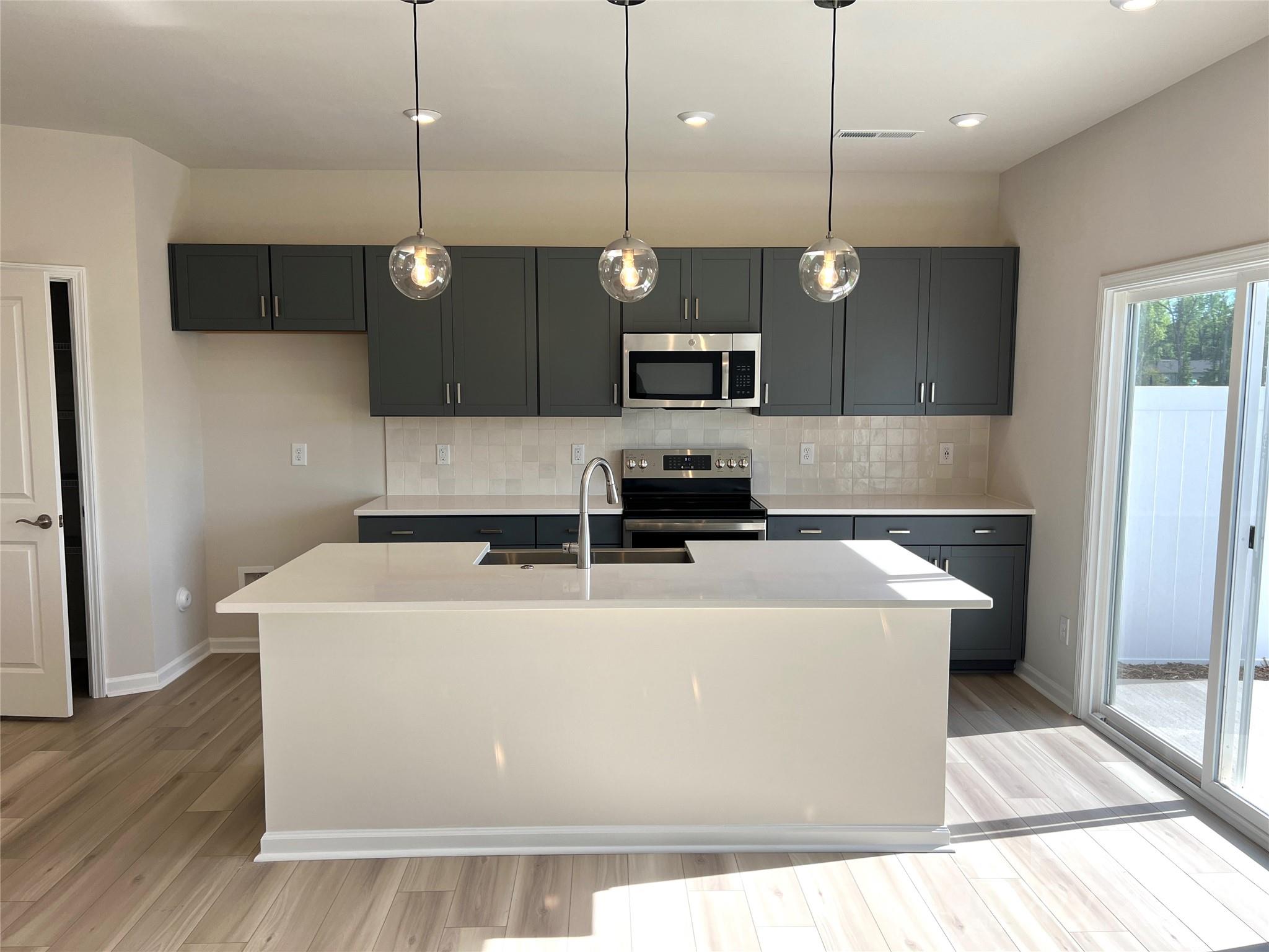 Fifteen 15 Cannon - Residential Lease