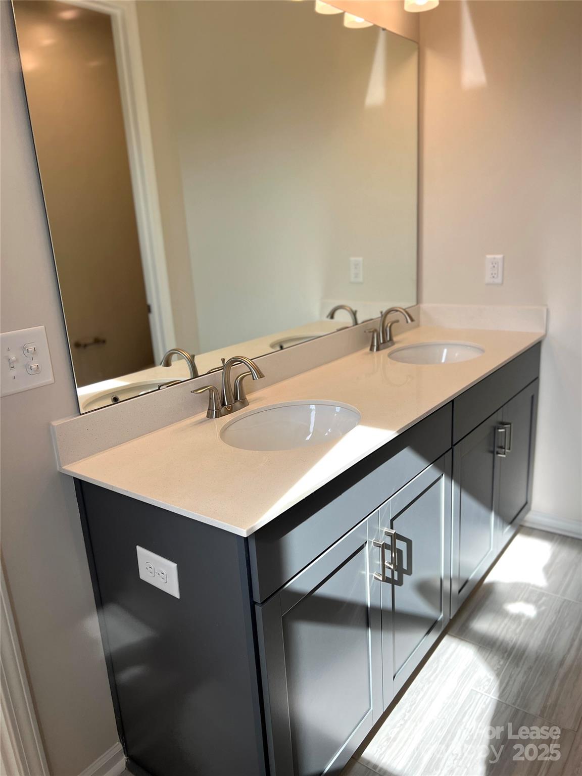 Fifteen 15 Cannon - Residential Lease