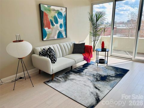 Photo of 1300 Reece Road #300, Charlotte, NC 28209 (MLS # 4300998)