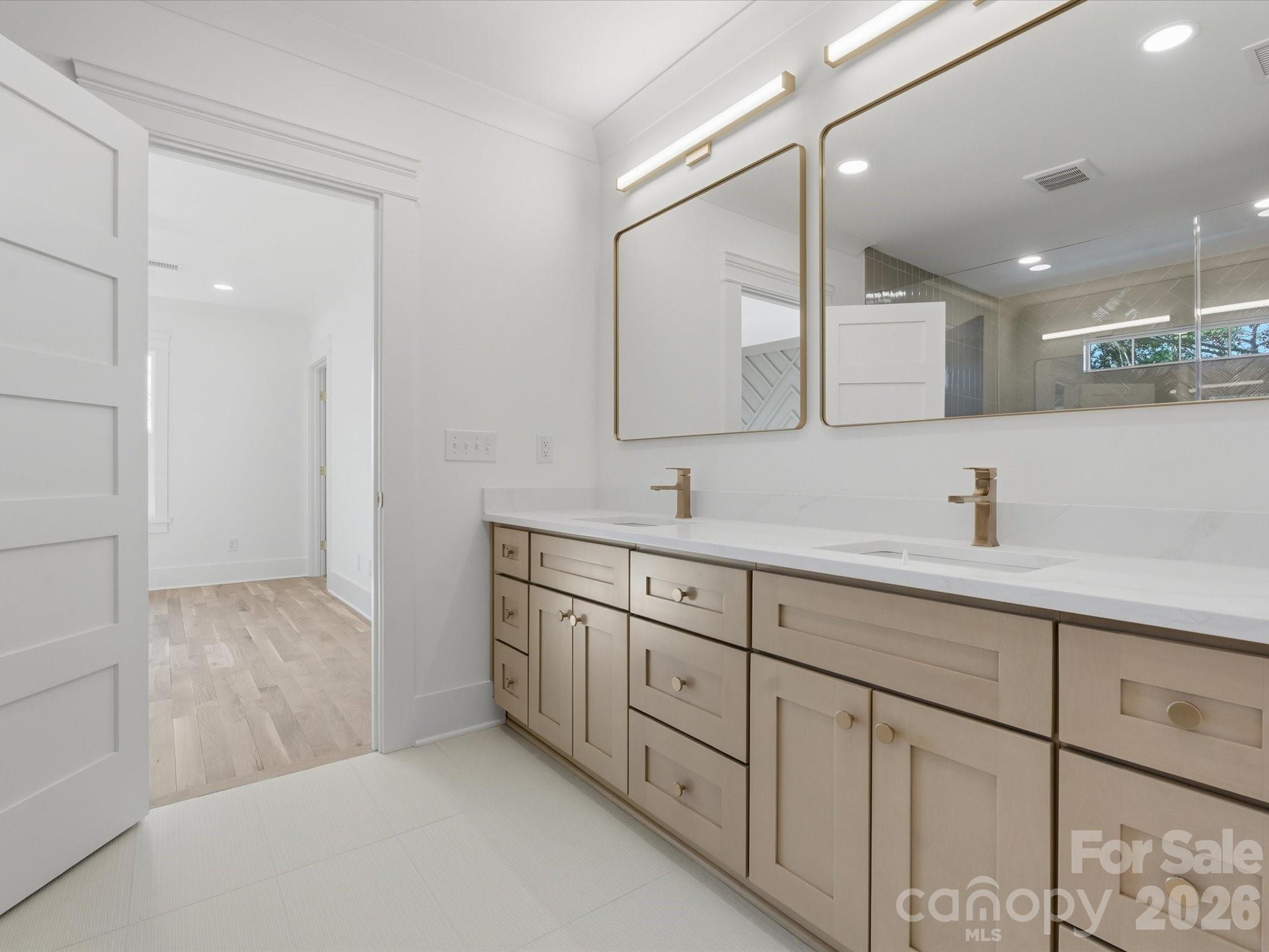 Southend at Tryon - Residential